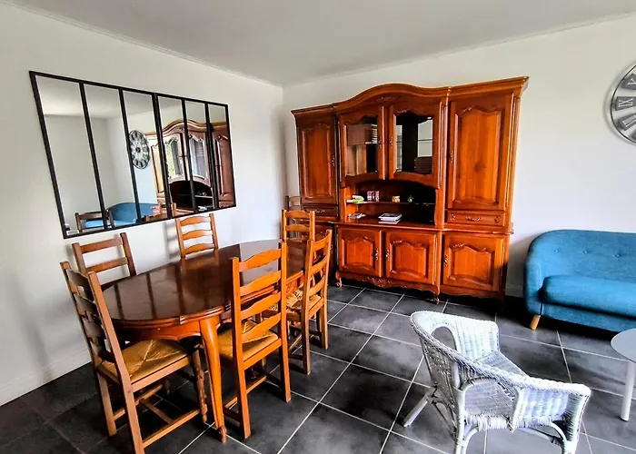 Le Zinnia Jardins De Marie Сasa de vacaciones *