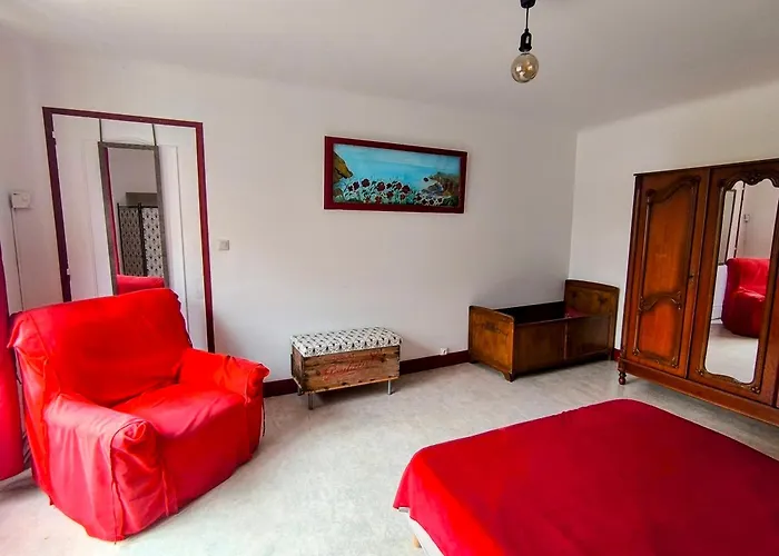 Holiday home Le Zinnia Jardins De Marie